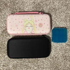 Pink Sailor Moon Carrying Case Switch Lite and Black Case and game holder NEW